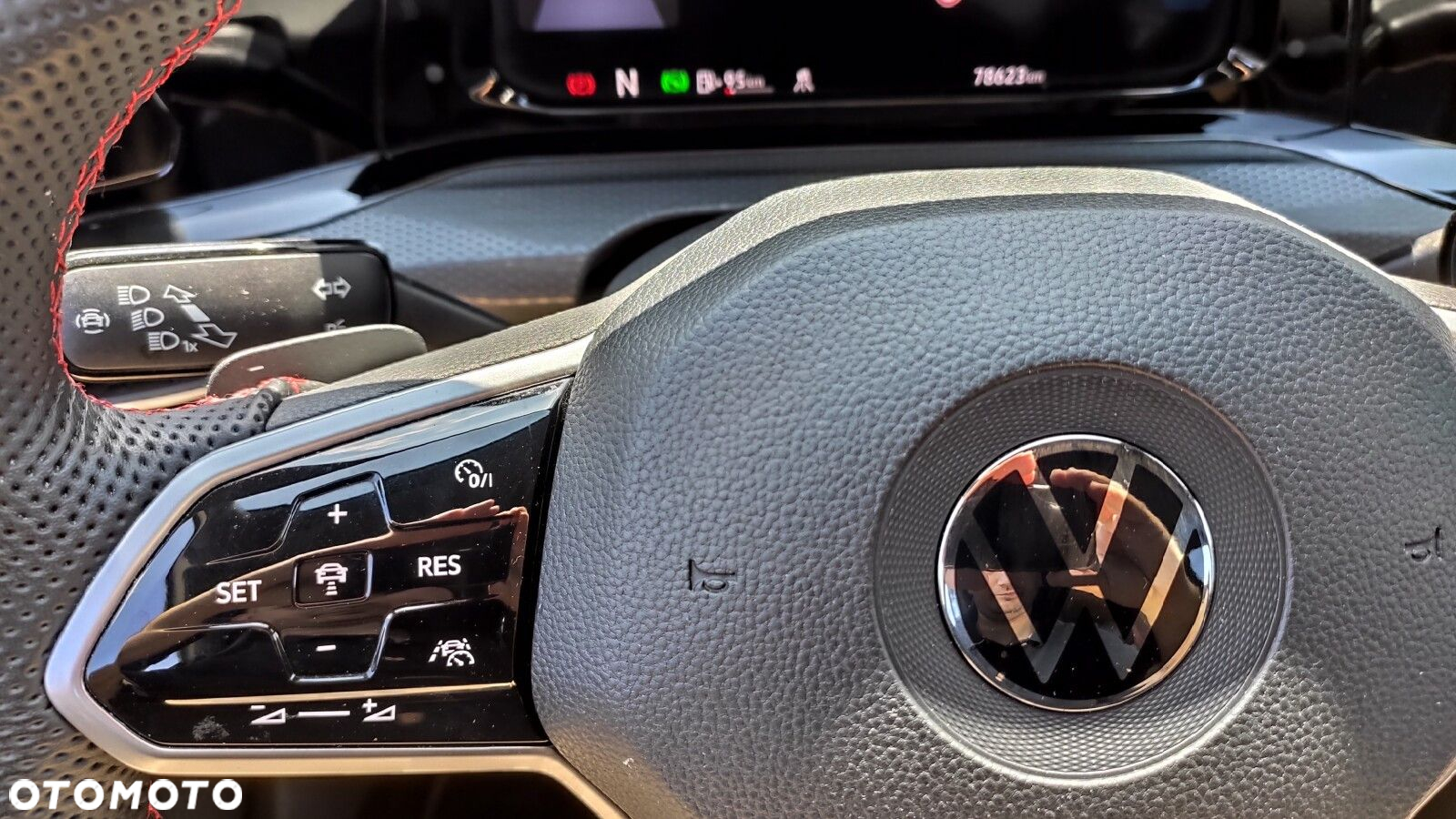 Volkswagen Golf - 15