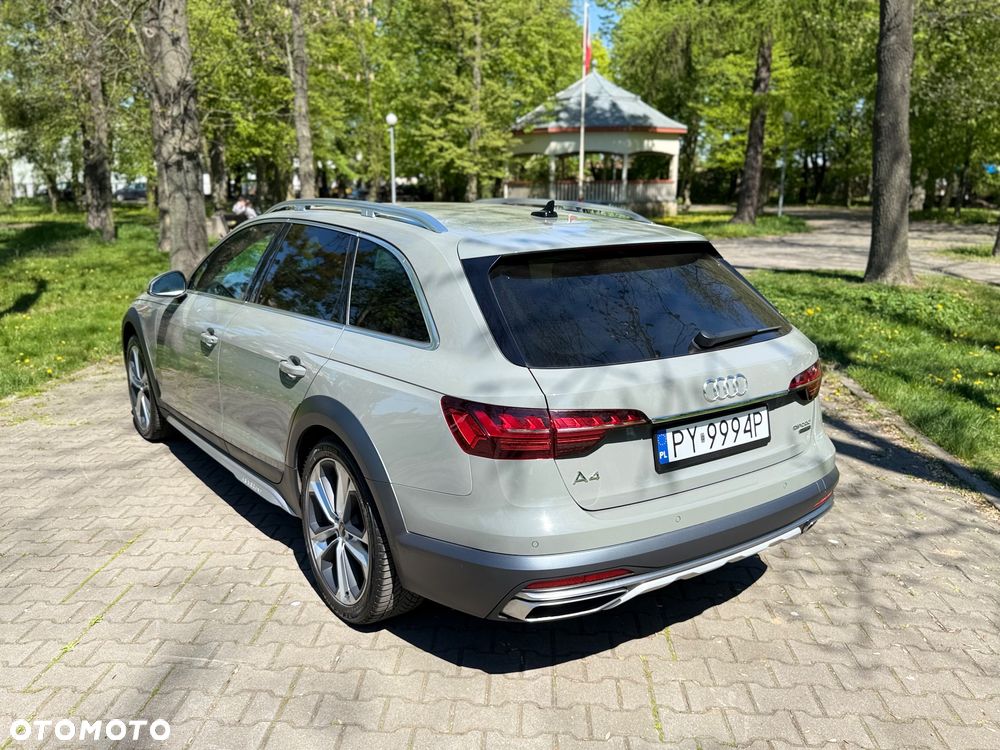 Audi A4 Allroad - 11