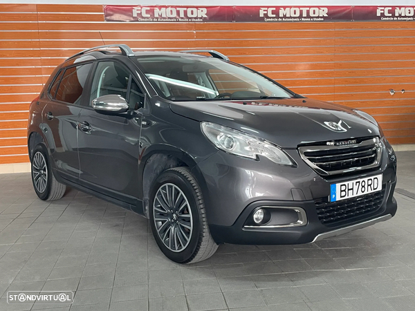 Peugeot 2008 1.2 PureTech Style