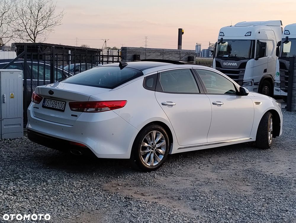 Kia Optima 1.7 CRDI DCT Business Supreme - 8