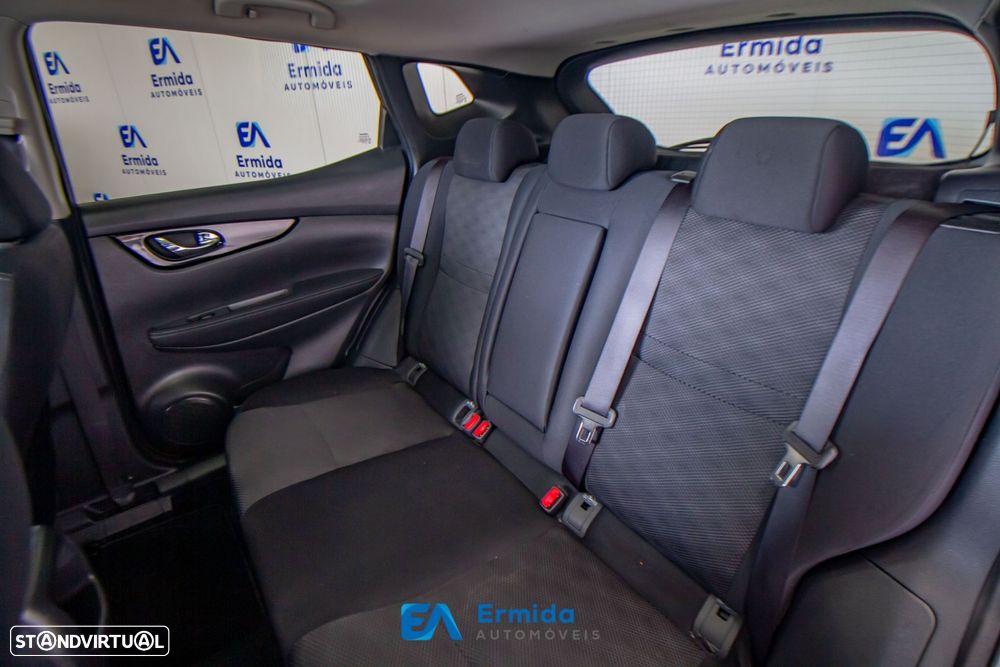 Nissan Qashqai 1.5 dCi Tekna - 27