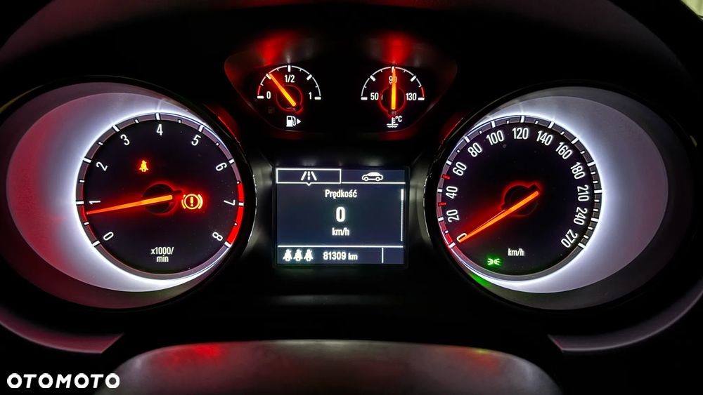 Opel Astra 1.4 T Enjoy S&S - 13