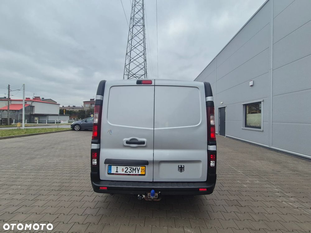 Opel Vivaro - 6