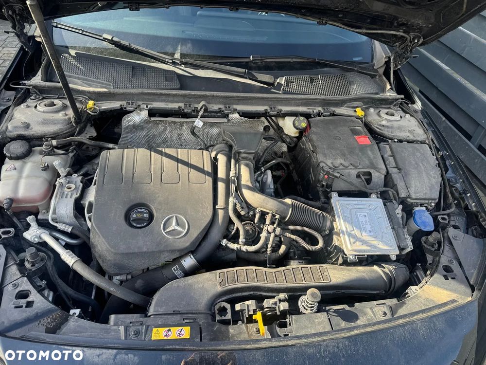 Mercedes-Benz Klasa A 200 AMG Line 7G-DCT - 26