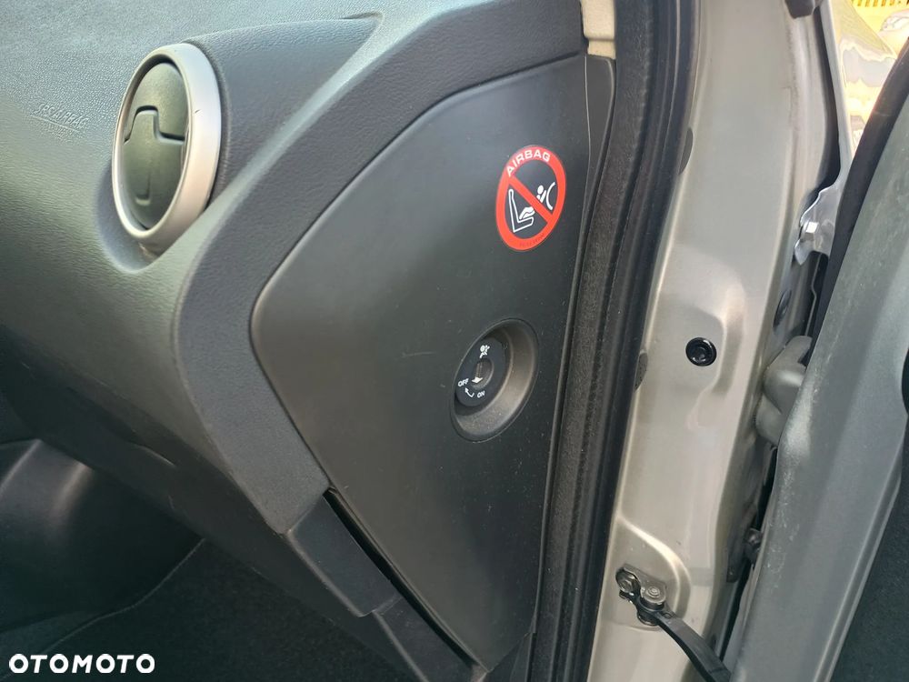 Nissan Qashqai 1.6 acenta - 18