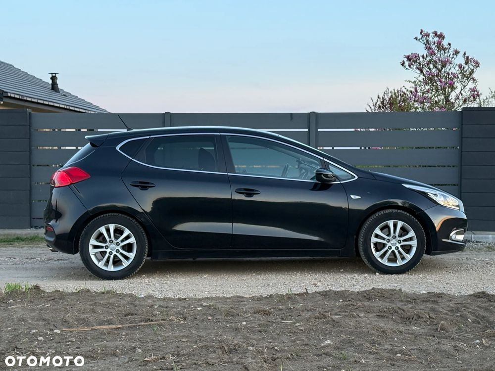 Kia Ceed 1.4 L - 3