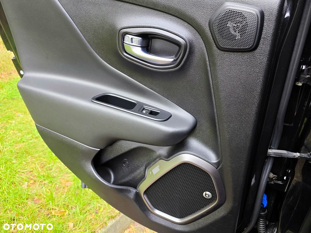 Jeep Renegade 1.4 MultiAir Limited - 20
