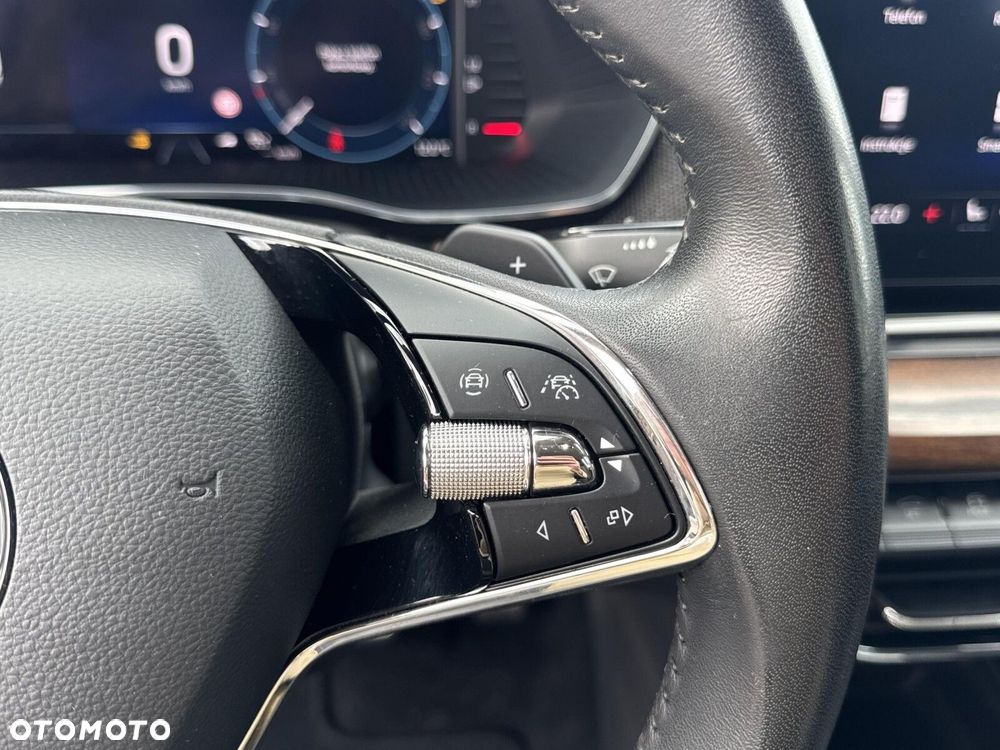 Skoda Octavia 2.0 TDI 4x4 Scout DSG - 24