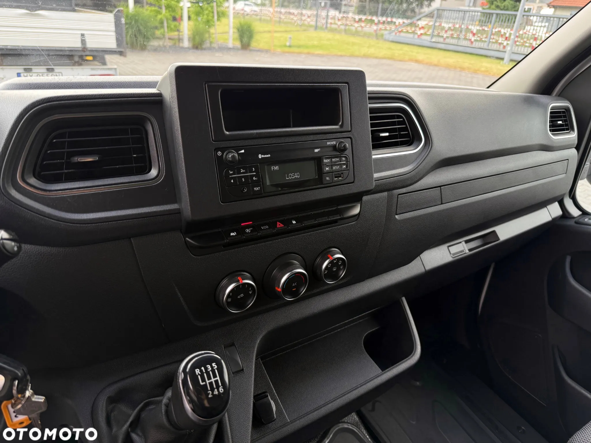 Renault Master 145 DCI Kontener chłodnia do 0C Salon PL - 15