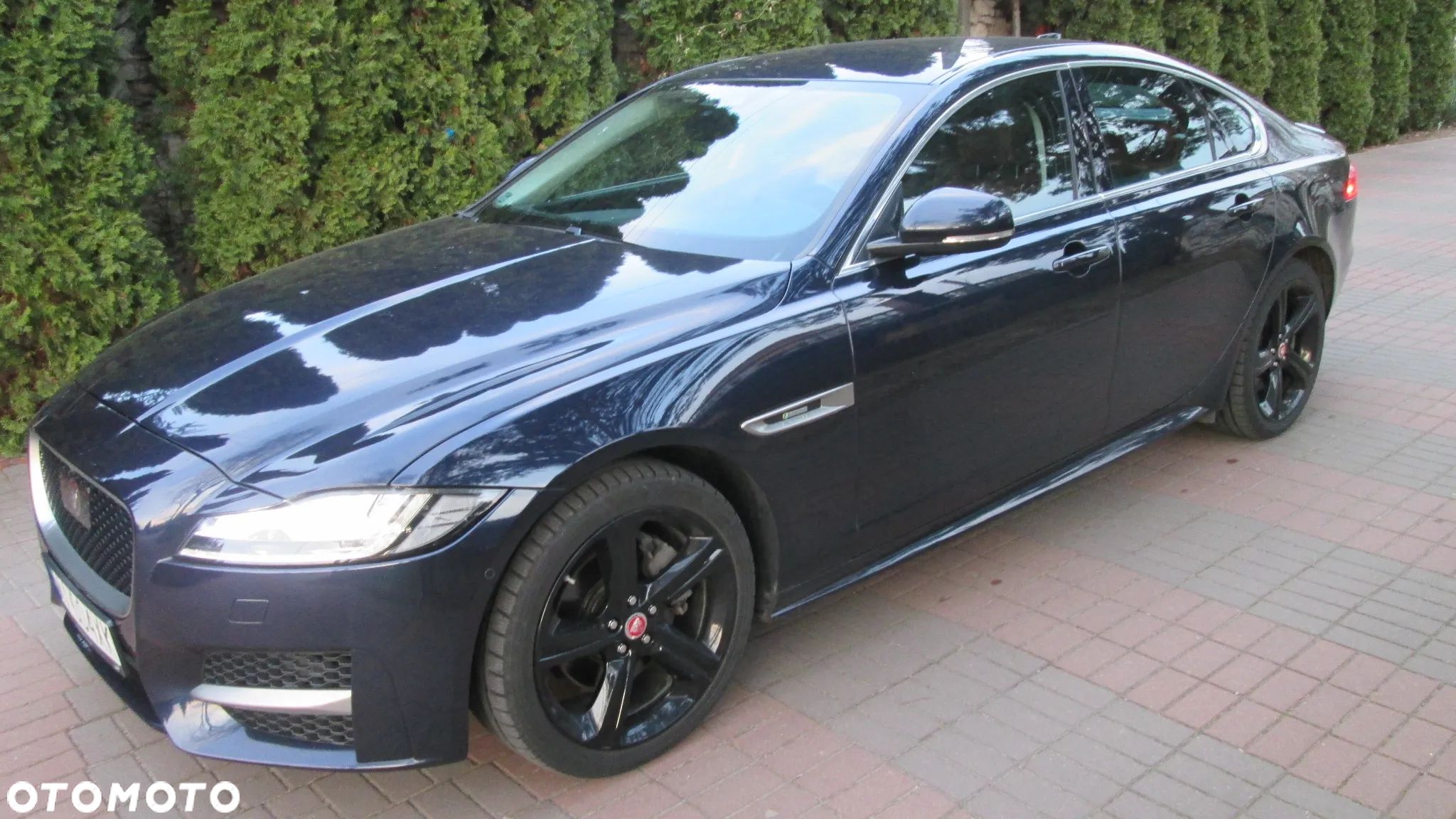 Jaguar XF 2.0 i4D R-Sport - 1