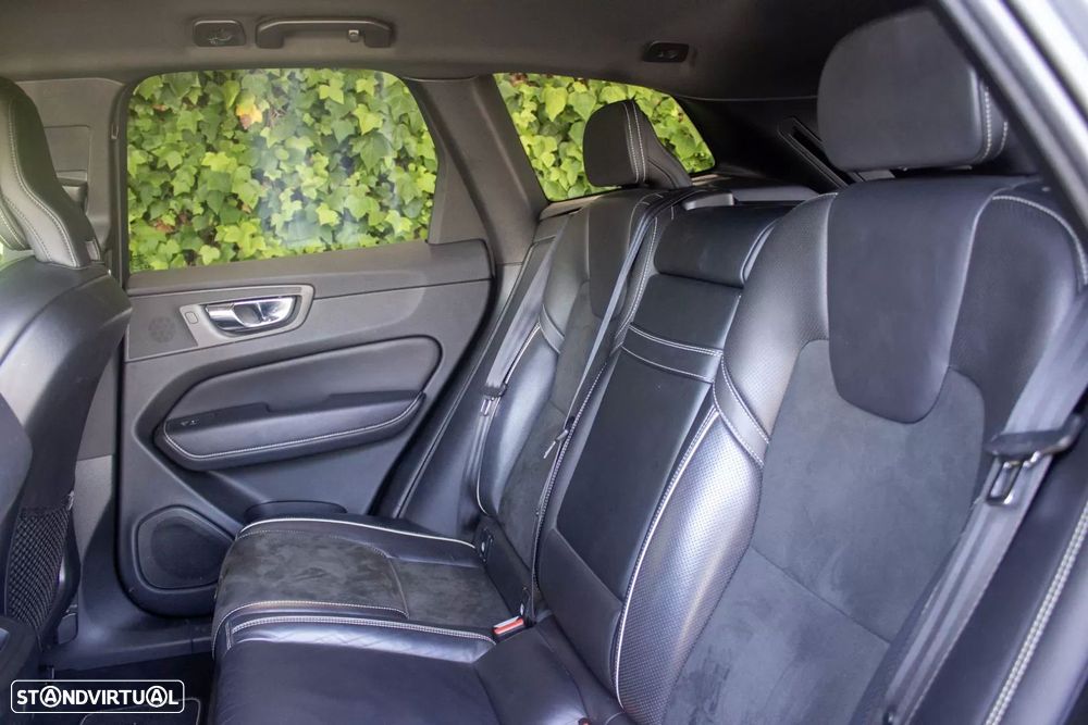 Volvo XC 60 2.0 D4 R-Design Geartronic - 14