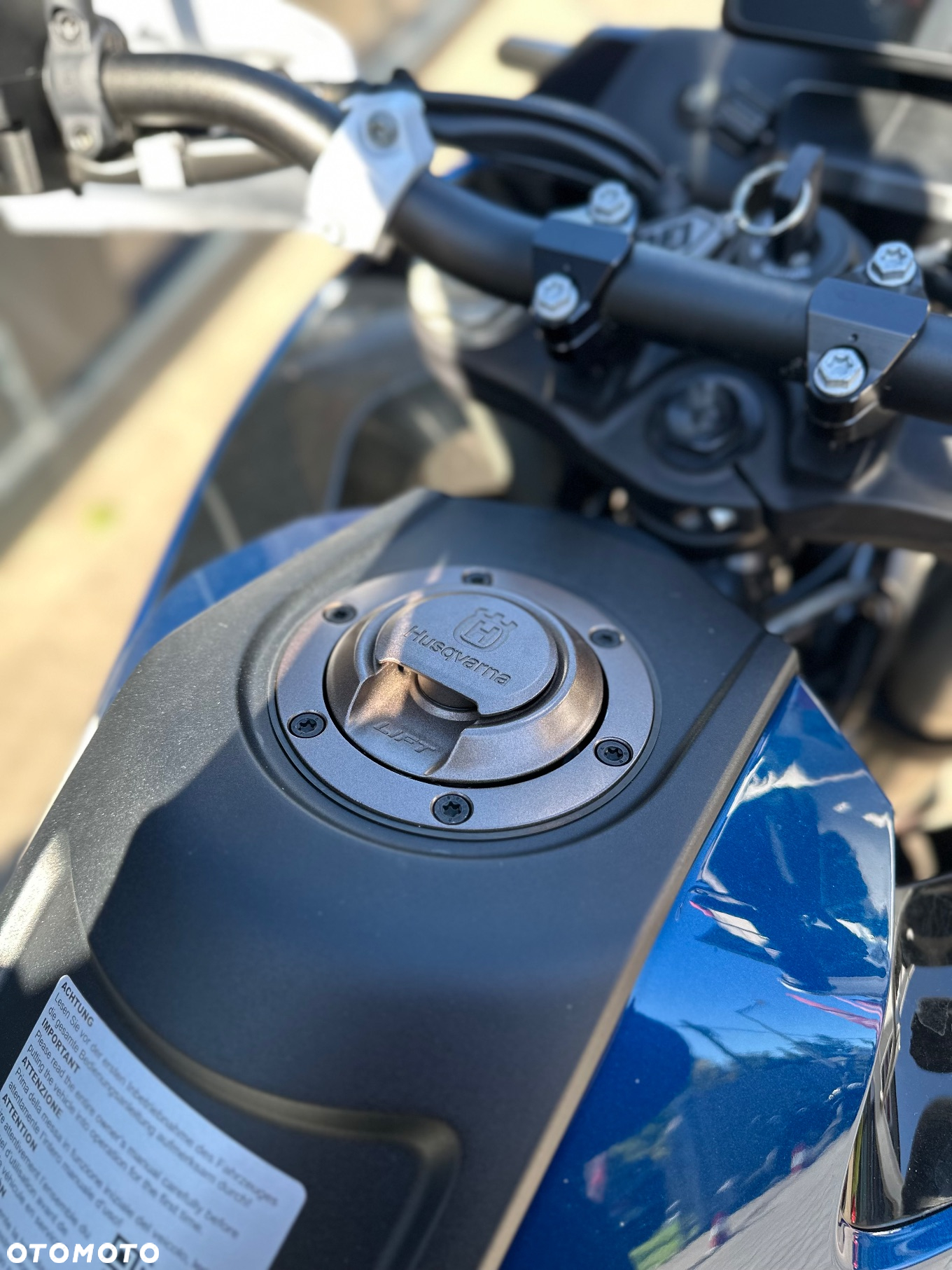 Husqvarna Norden - 12