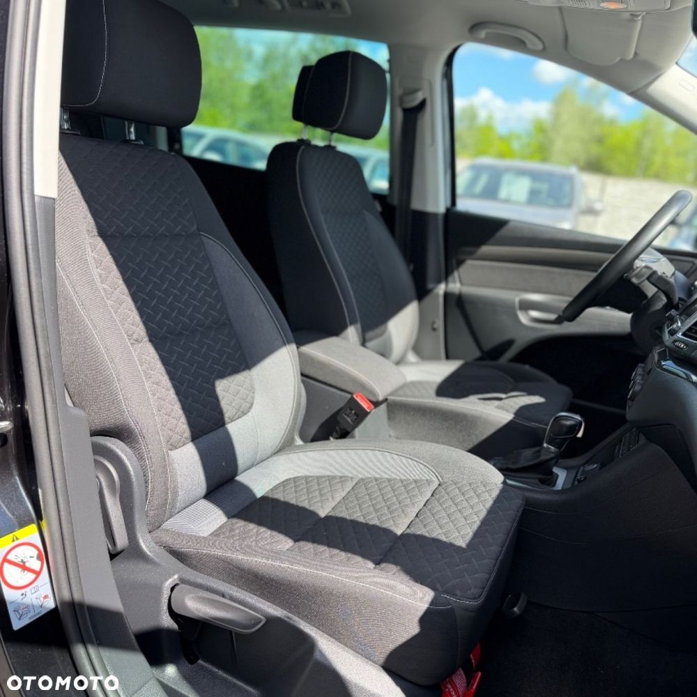 Volkswagen Sharan - 36