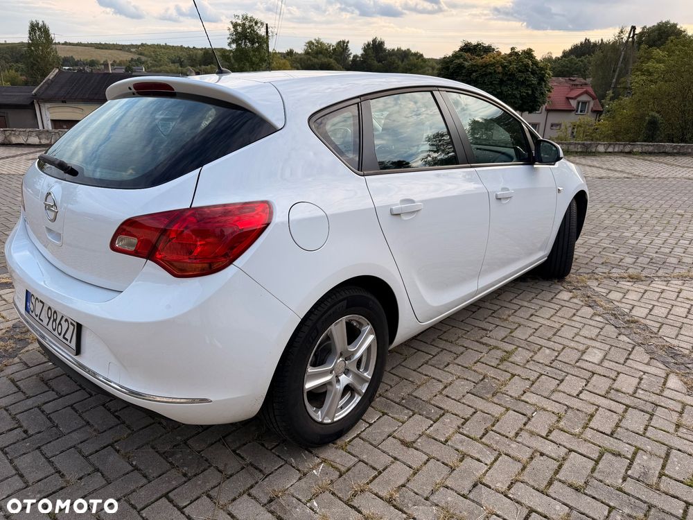 Opel Astra 1.6 - 5