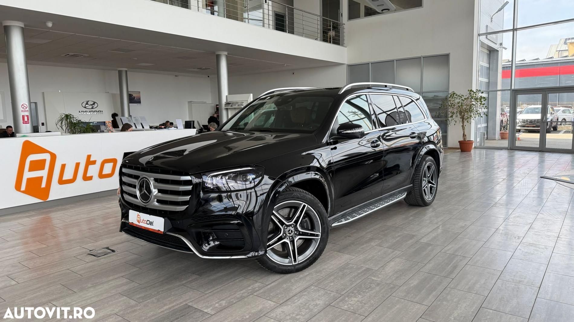 Mercedes-Benz GLS - 1