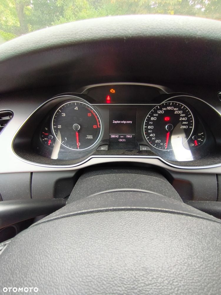 Audi A4 Avant - 4