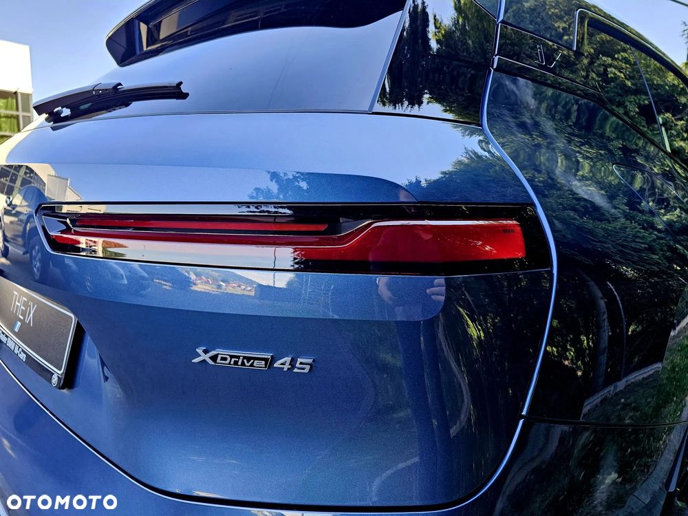 BMW iX xDrive45 100.6kWh - 14
