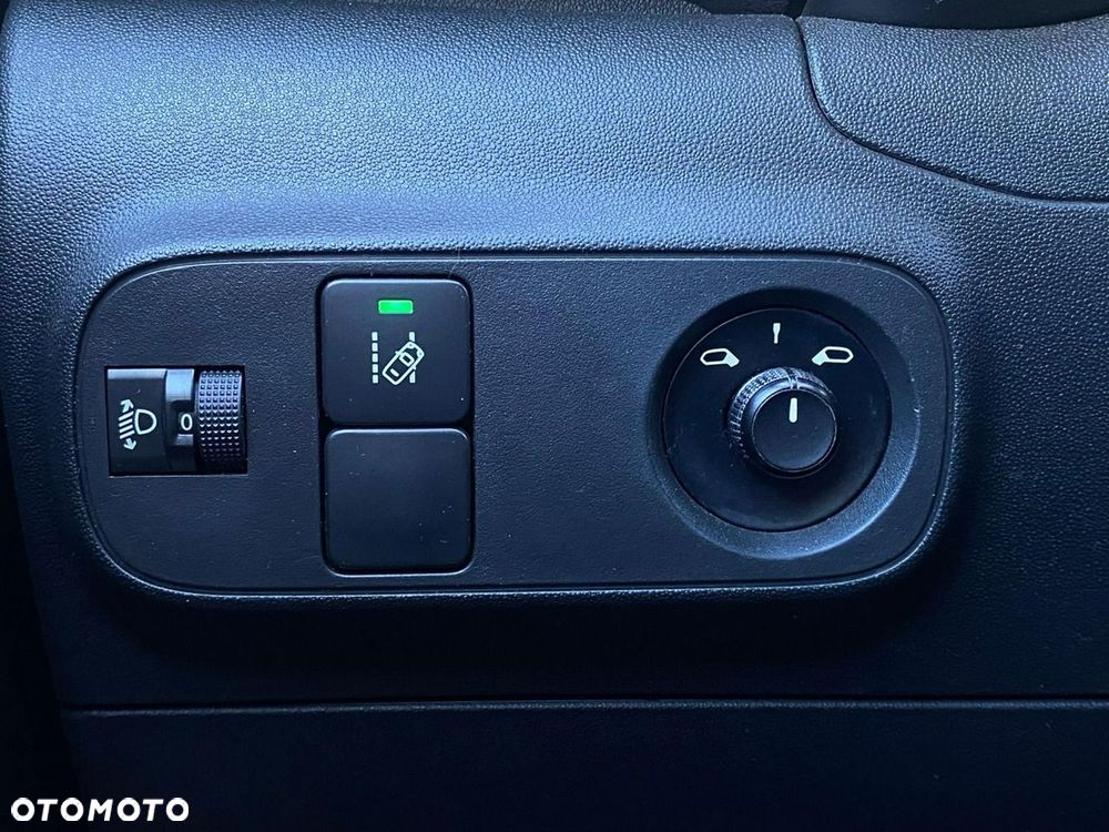 Citroën C3 1.2 PureTech Feel - 19