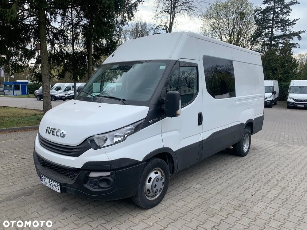 Iveco 35-140 doka, 7 osób, bliźniaki, 2019r. - 5