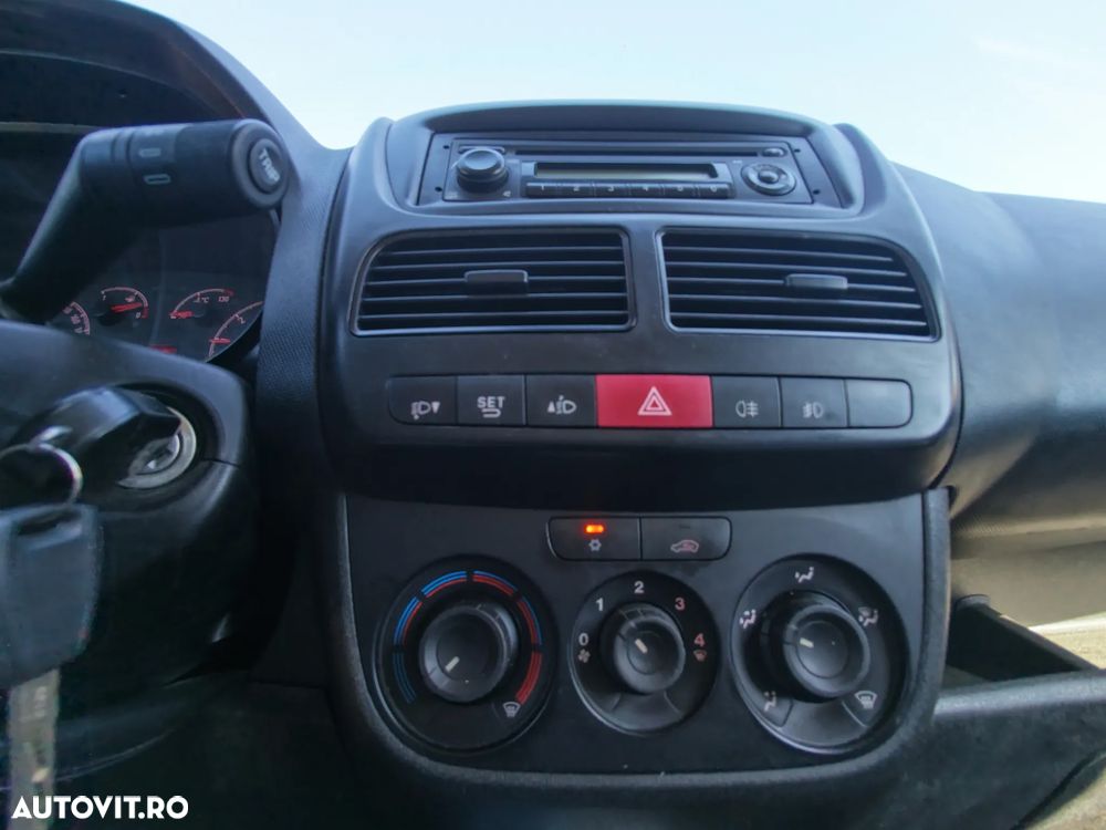 Opel Combo - 8