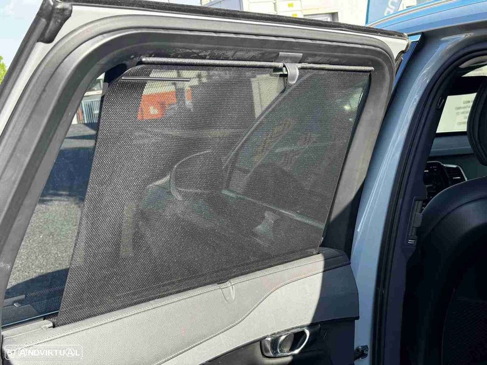 Volvo XC 90 2.0 T8 PHEV Plus Bright AWD - 23