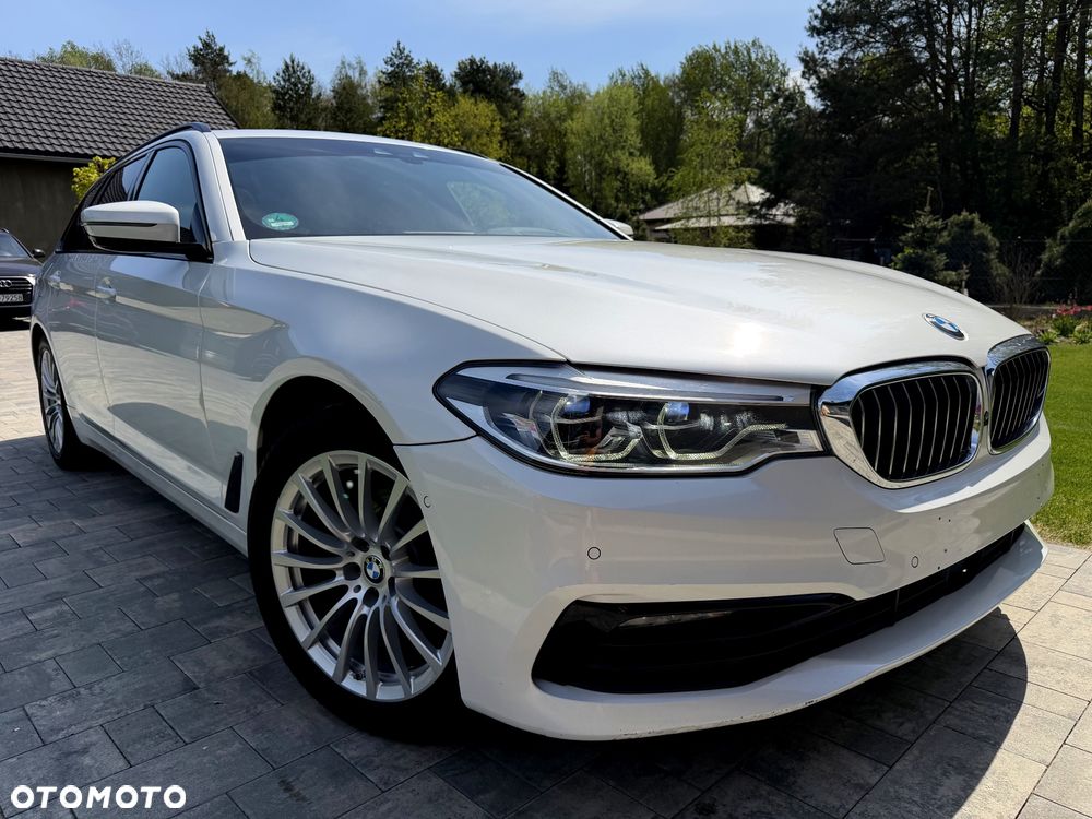 BMW Seria 5 520d Sport Line - 21