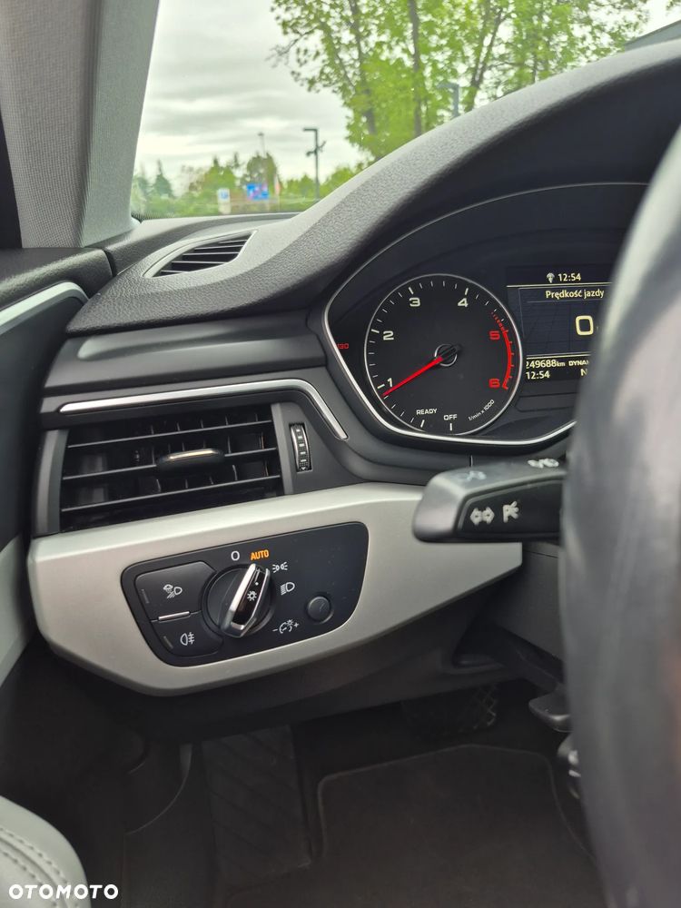 Audi A4 Limousine 2.0 TDI S tronic - 17