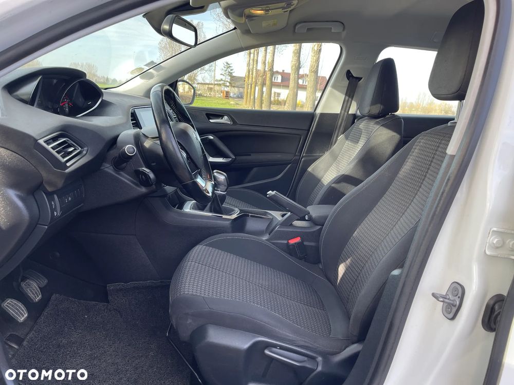 Peugeot 308 1.6 BlueHDi Business Line S&S - 20