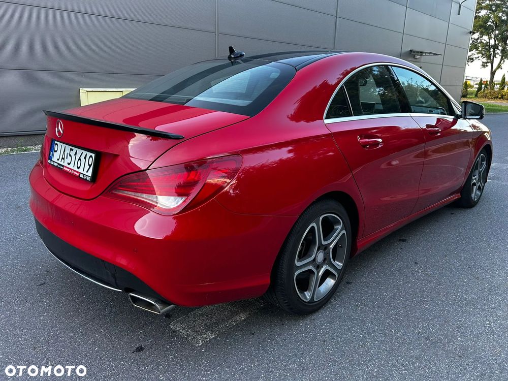 Mercedes-Benz CLA 250 7G-DCT - 14