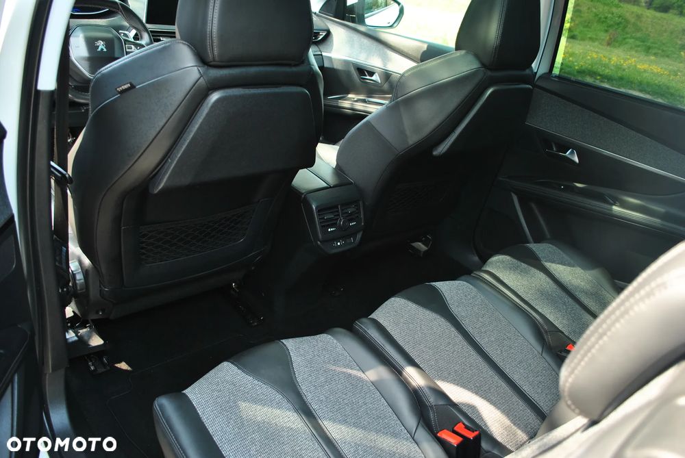 Peugeot 5008 1.5 BlueHDi Allure S&S EAT8 - 13