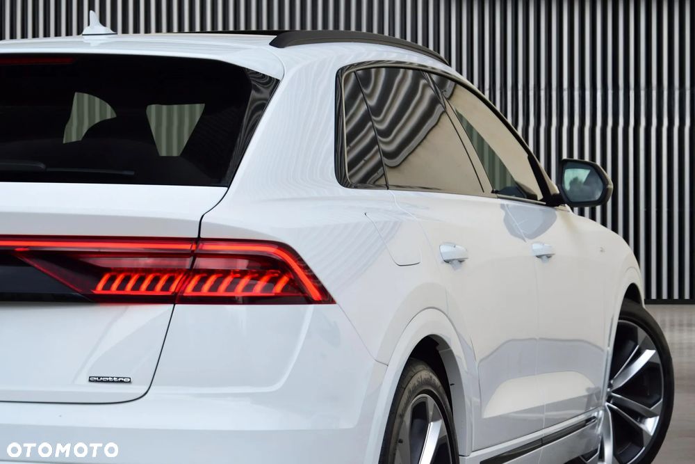 Audi Q8 55 TFSI mHEV Quattro Tiptronic - 10