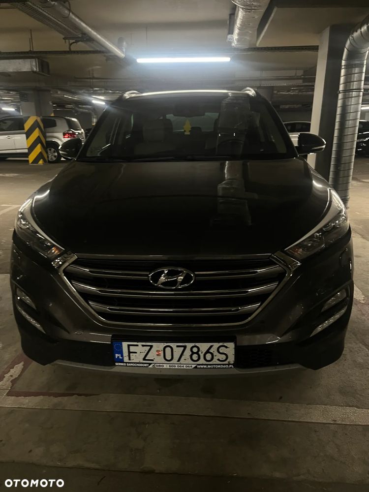 Hyundai Tucson 2.0 CRDI Premium 4WD - 2