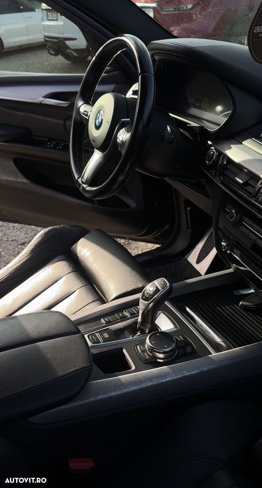 BMW X5 M M50d - 10