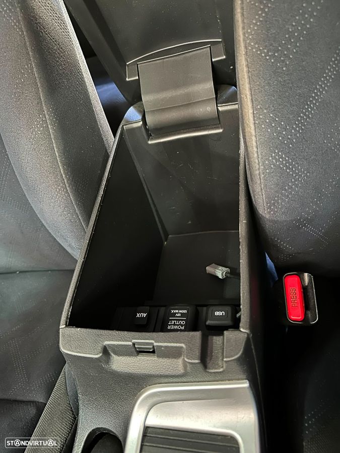 Honda Civic 1.6 i-DTEC Sport Navi - 38