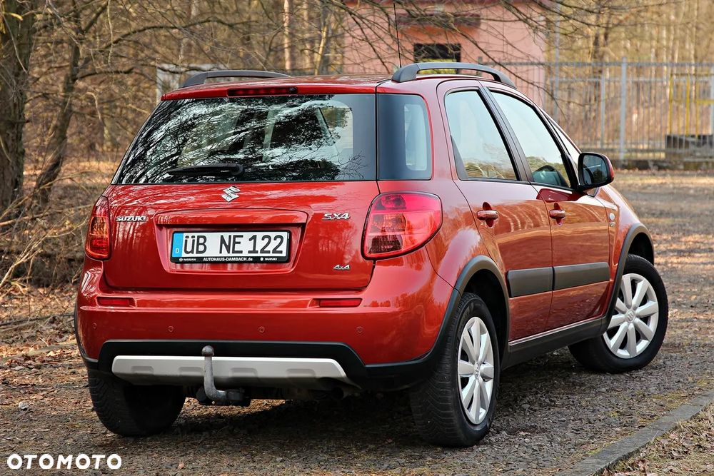 Suzuki SX4 2.0 DDiS 4x4 Style - 13
