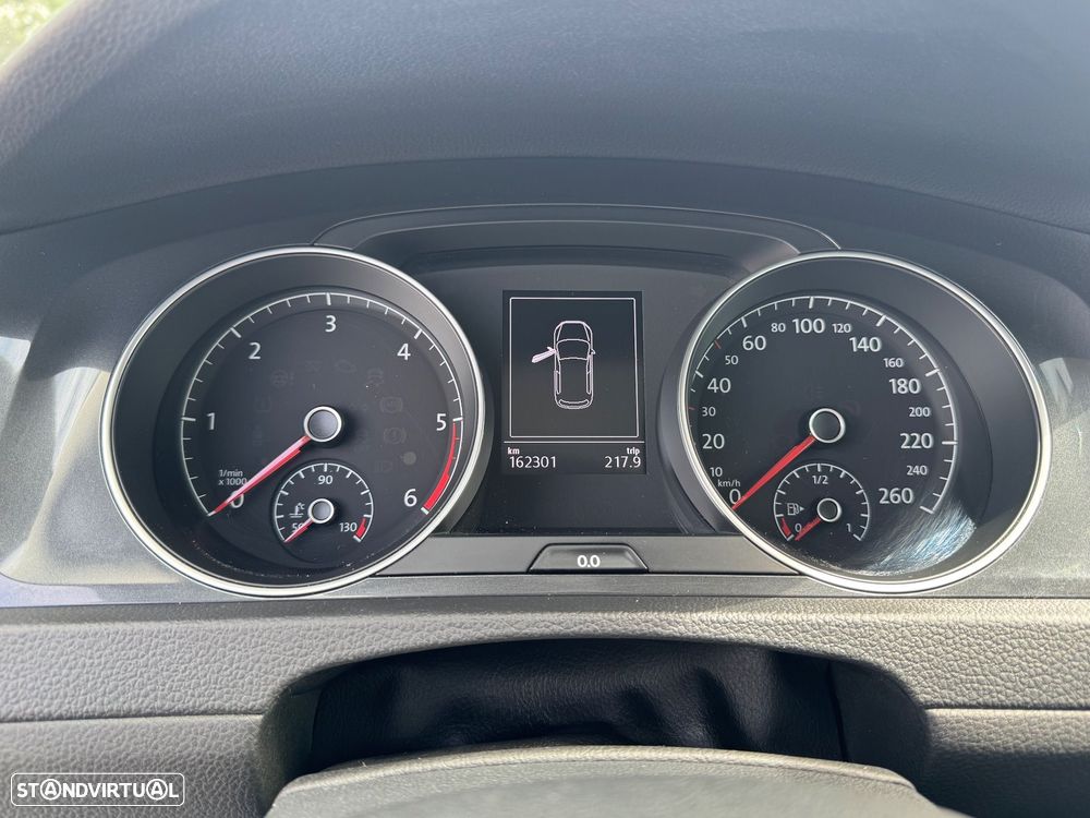 VW Golf 1.6 TDI Stream - 23