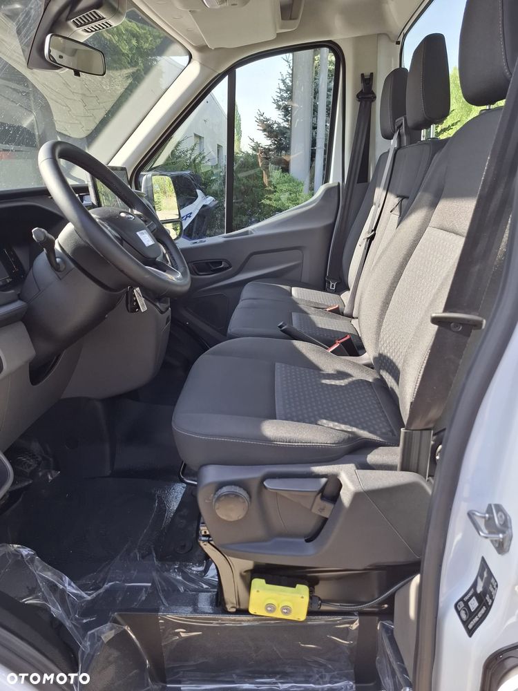 Ford Transit - 35
