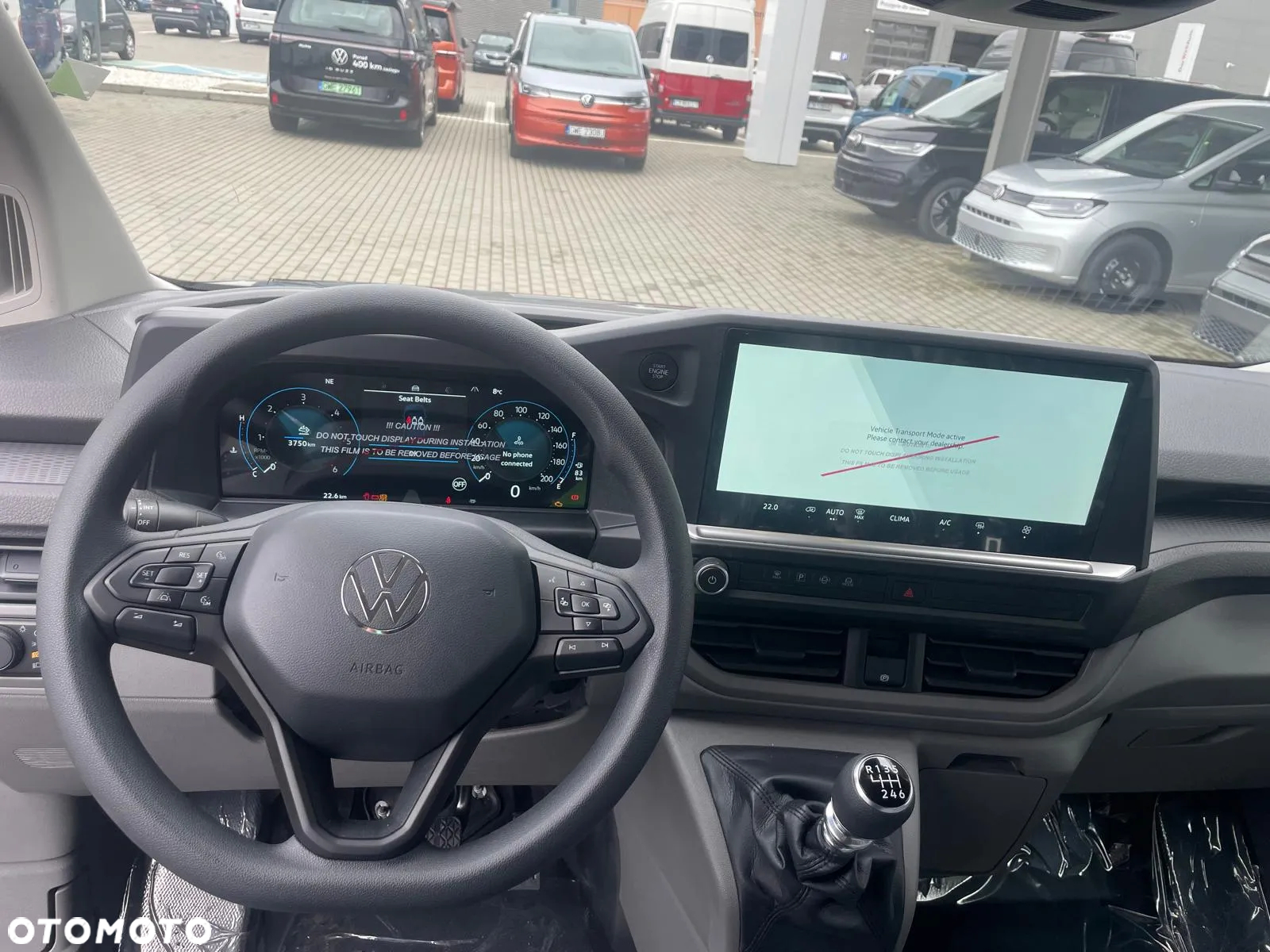 Volkswagen Transporter - 18