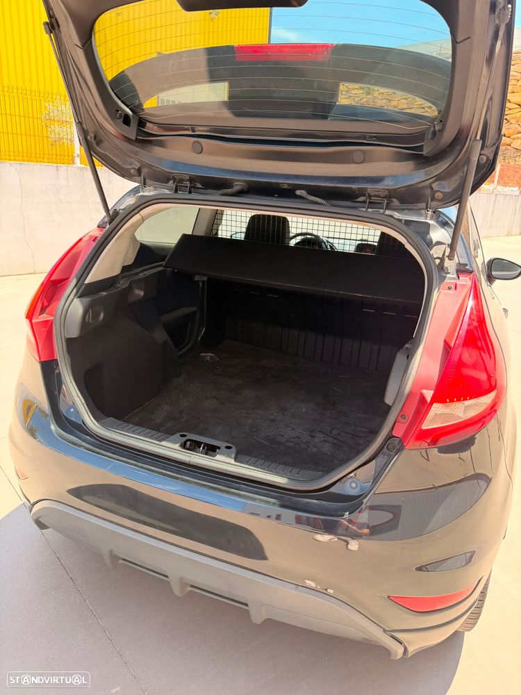 Ford Fiesta 1.6 TDCI Sport - 13