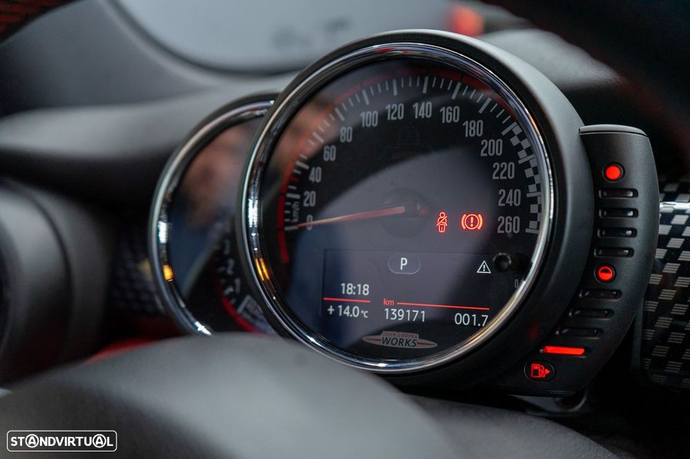 MINI 3 Portas John Cooper Works Auto Desportiva - 36
