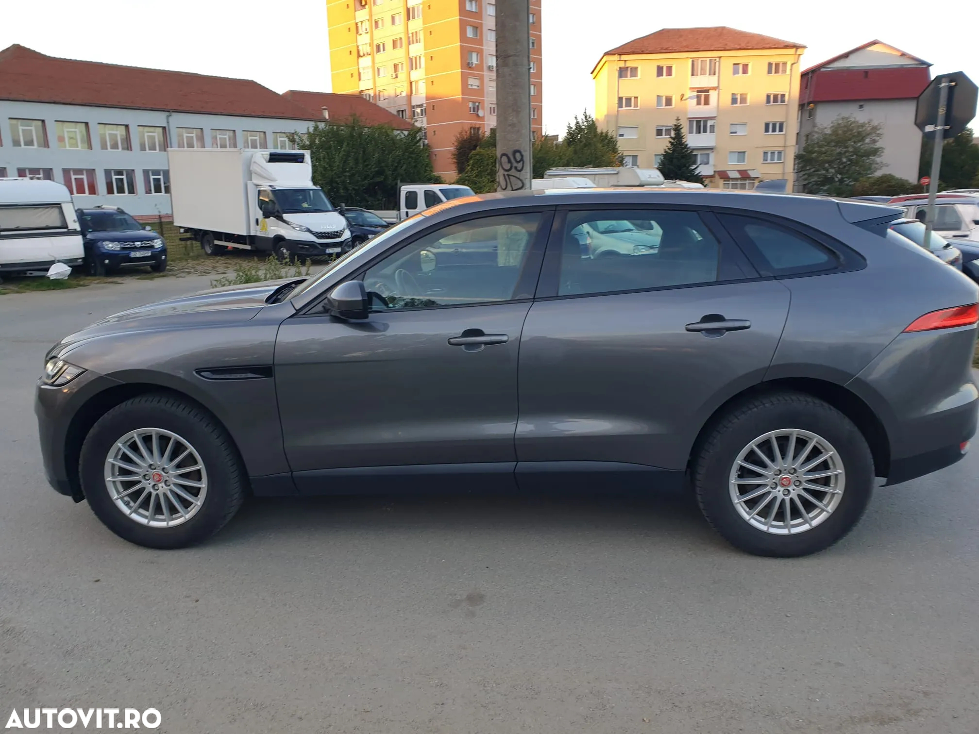 Jaguar F-Pace 20d AWD Aut. Portfolio - 10