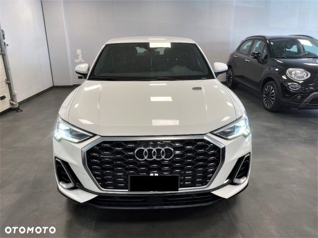 Audi Q3 Sportback 40 TDI Quattro S Line S tronic - 22