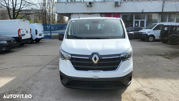 Renault Trafic Combi 2.0 Blue dCi 110 S&S L2 8+1 Life