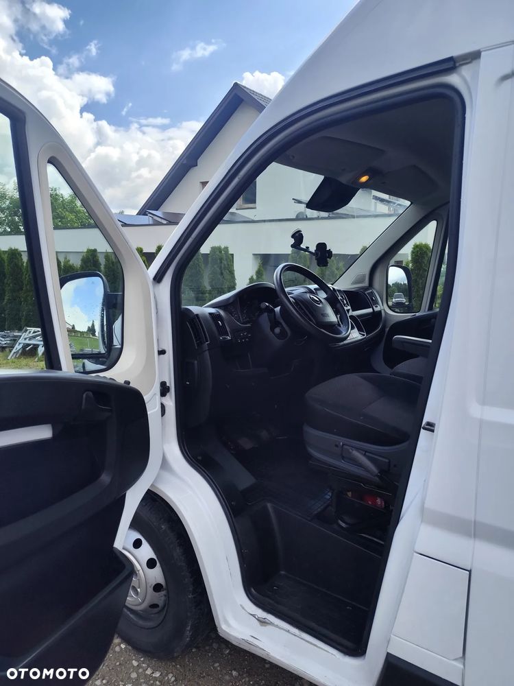 Opel Movano - 8