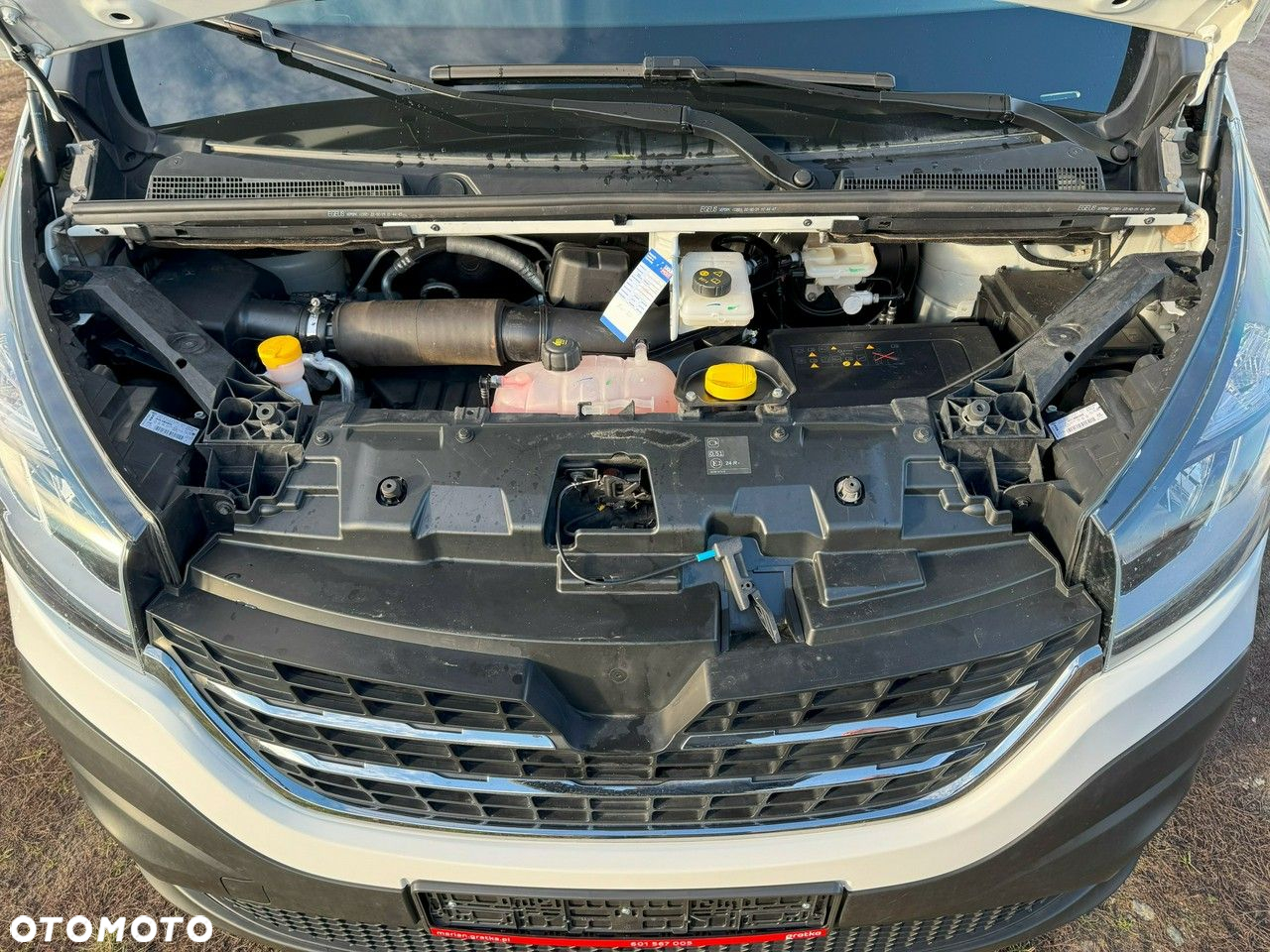 Renault Trafic - 18