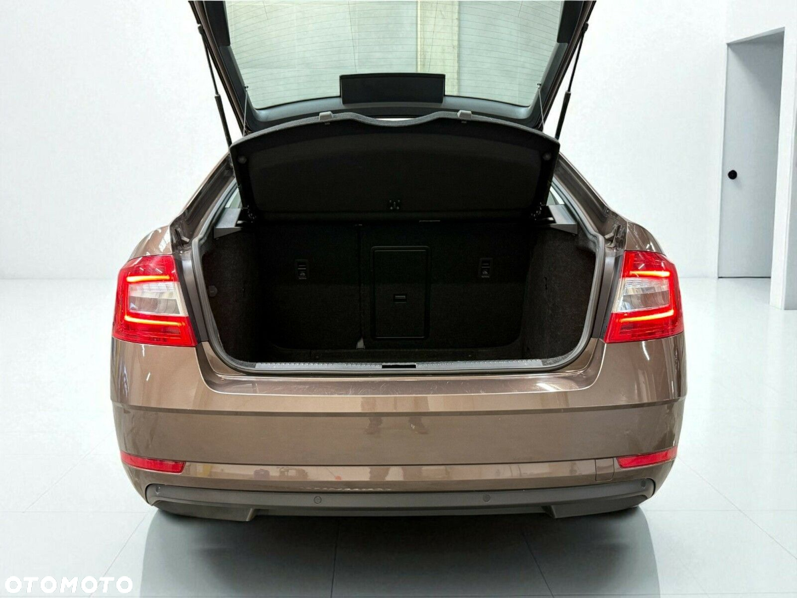 Skoda Octavia 1.5 TSI ACT Ambition - 9