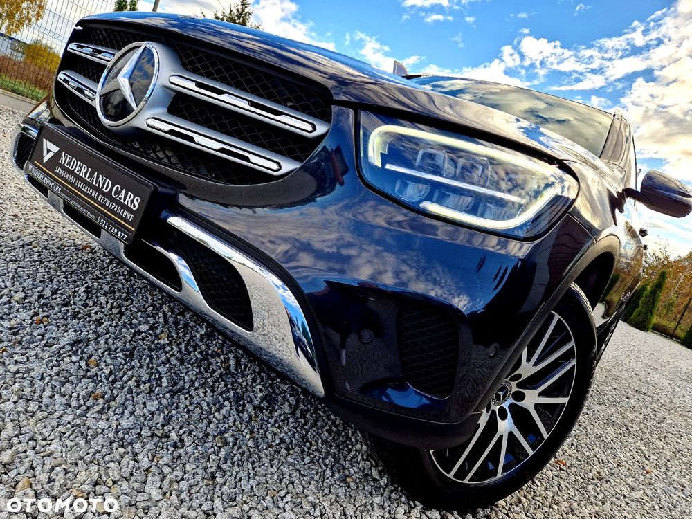 Mercedes-Benz GLC 220 d 4Matic 9G-TRONIC Exclusive - 38