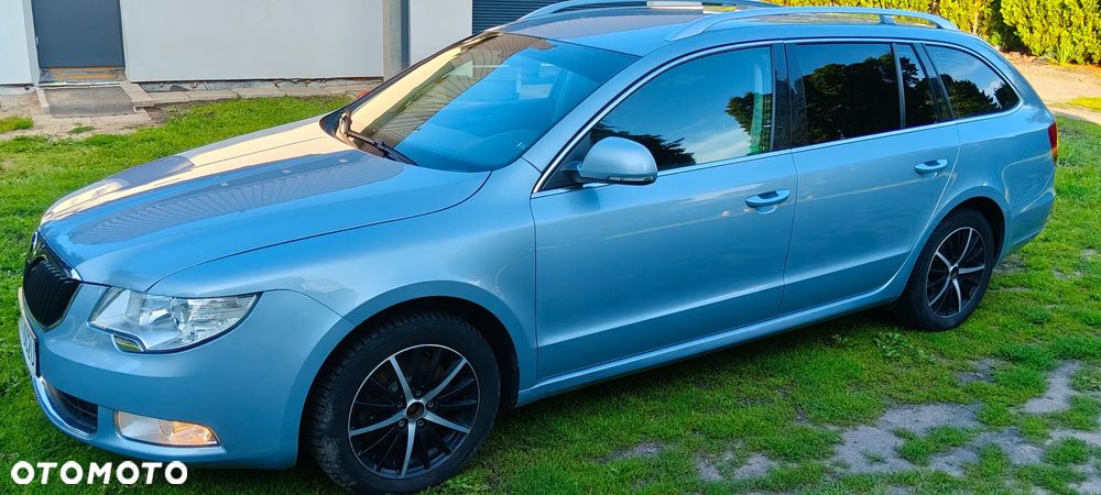 Skoda Superb 2.0 TDI Elegance - 2