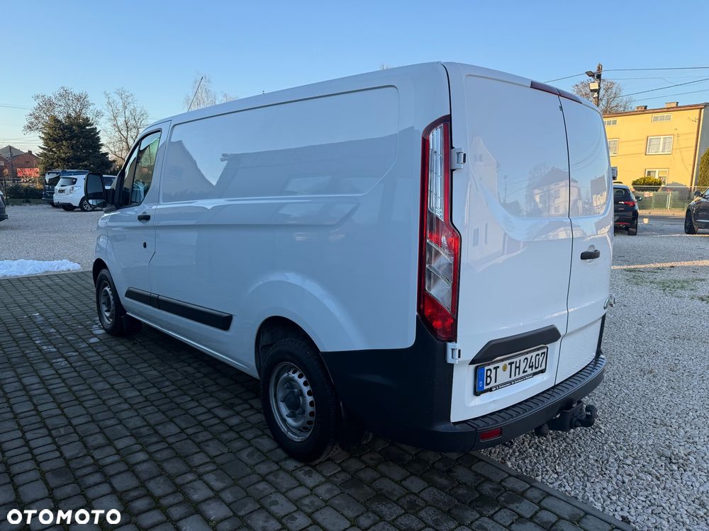 Ford TRANSIT CUSTOM - 6