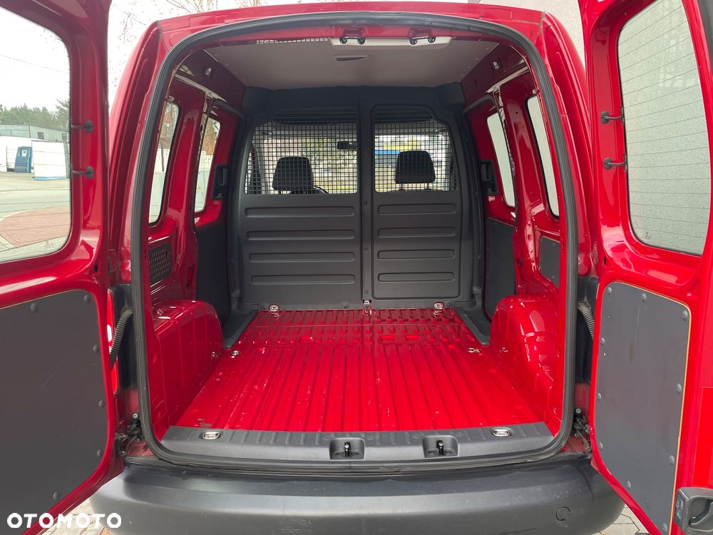 Volkswagen Caddy - 8